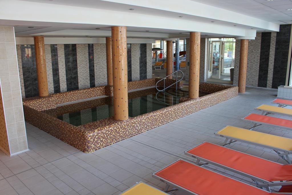 Wellness Apartments In Velence Exterior foto